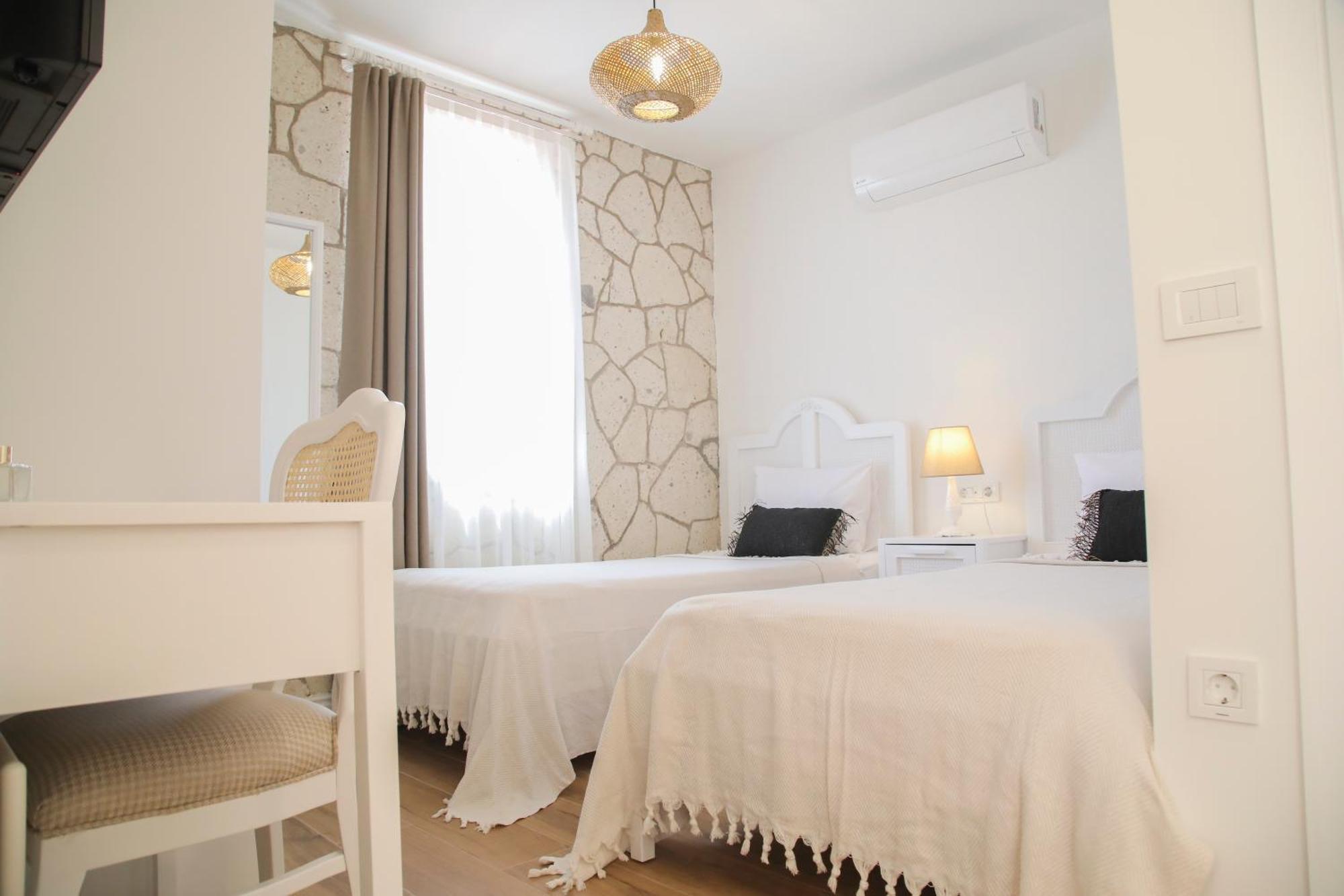 Alacati Balbadem Hotel (Adults Only) Buitenkant foto