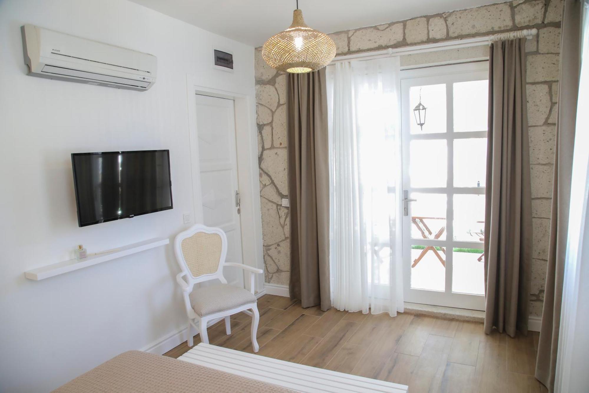 Alacati Balbadem Hotel (Adults Only) Buitenkant foto