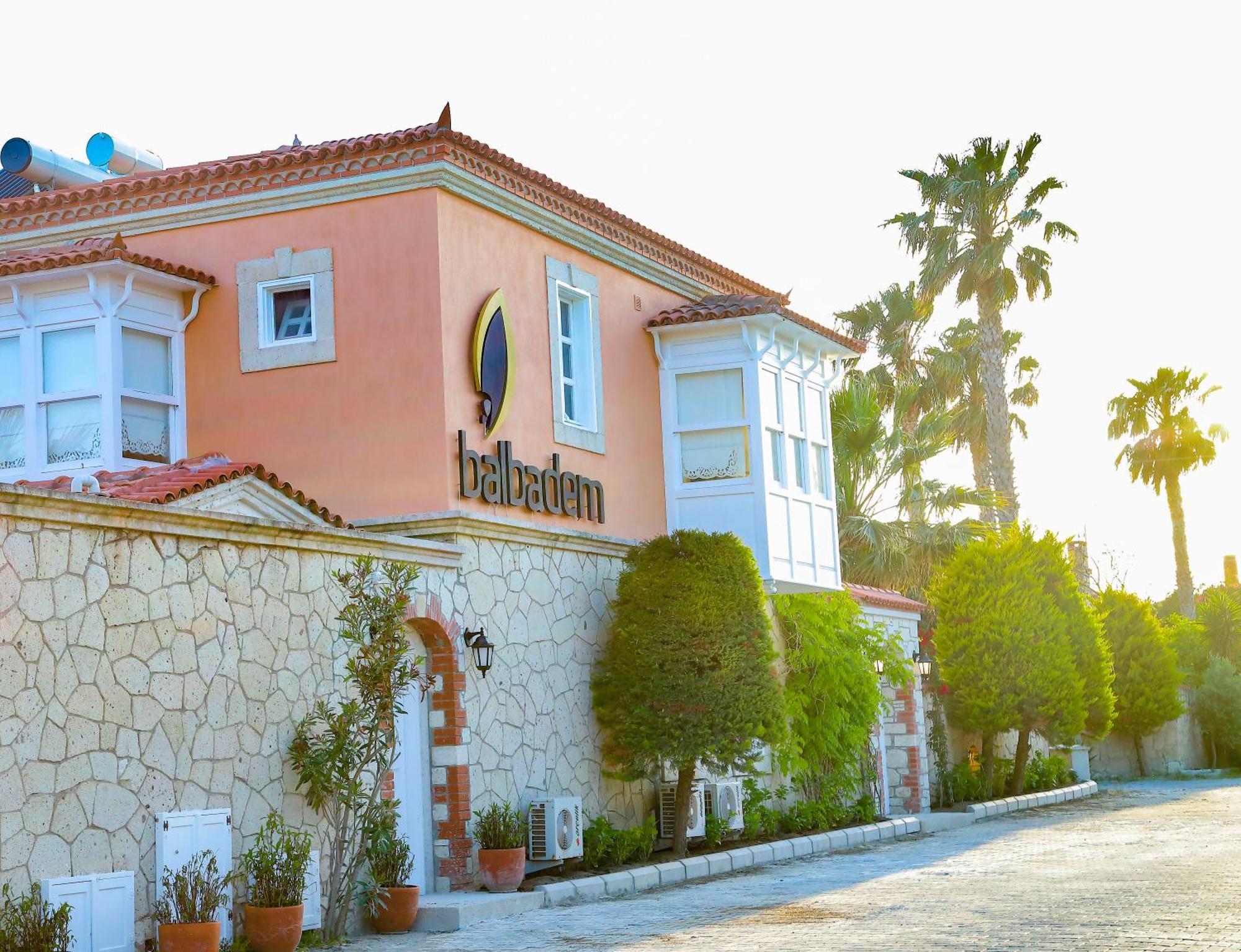 Alacati Balbadem Hotel (Adults Only) Buitenkant foto