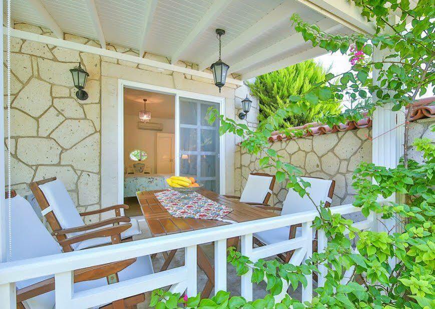 Alacati Balbadem Hotel (Adults Only) Buitenkant foto