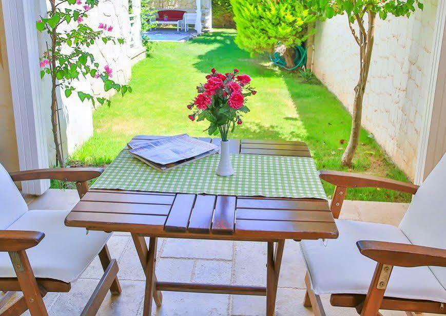 Alacati Balbadem Hotel (Adults Only) Buitenkant foto